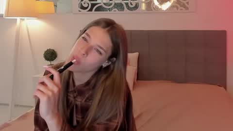 Snapshot of melissacrayzy chatting on 5, 6, 2026 MelissaCrayzy online show from 5, 6, 2026