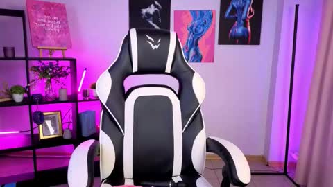 melissagray_ online show from 3, 12, 2025