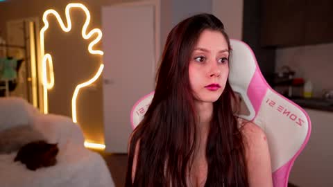 Snapshot of melissaxcbx chatting on 2, 10, 2025 NEXT STREAM  in 7  3gmt---  online show from 2, 10, 2025