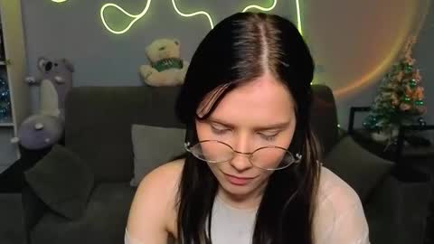 mellhyees online show from 16, 1, 2026