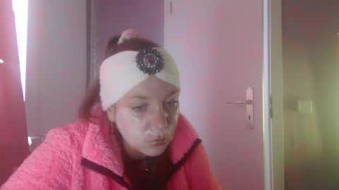 Snapshot of melli23 chatting on 14, 2, 2026 Melli online show from 14, 2, 2026