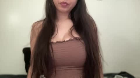 Snapshot of mellie__ chatting on 6, 2, 2025 mellie__ online show from 6, 2, 2025