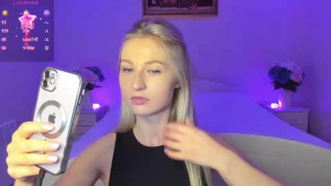 Mellina online show from 19, 11, 2025