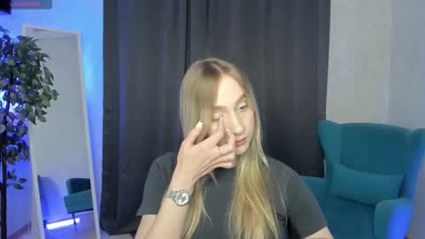 mellisadream online show from 4, 10, 2025