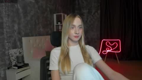 mellisadream online show from 7, 10, 2025