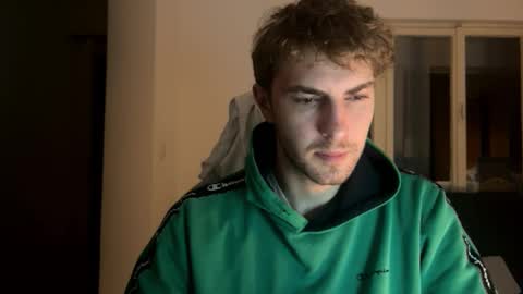 Snapshot of melodicass chatting on 5, 12, 2024 Melodicass online show from 5, 12, 2024