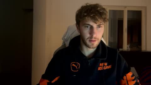 Snapshot of melodicass chatting on 12, 12, 2024 Melodicass online show from 12, 12, 2024