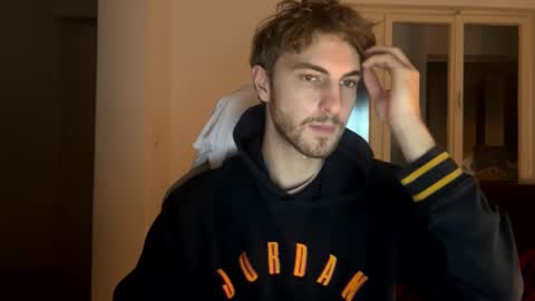 Snapshot of melodicass chatting on 14, 12, 2024 Melodicass online show from 14, 12, 2024