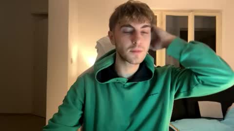 Snapshot of melodicass chatting on 5, 1, 2025 Melodicass online show from 5, 1, 2025