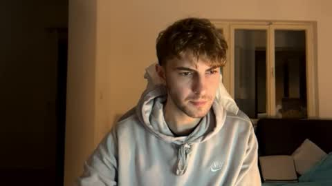 Snapshot of melodicass chatting on 5, 1, 2025 Melodicass online show from 5, 1, 2025