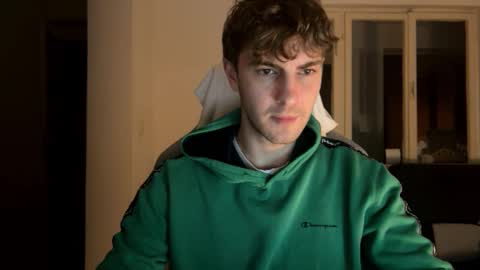 Snapshot of melodicass chatting on 2, 2, 2025 Melodicass online show from 2, 2, 2025