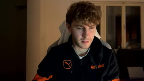 Snapshot of melodicass chatting on 3, 2, 2025 Melodicass online show from 3, 2, 2025