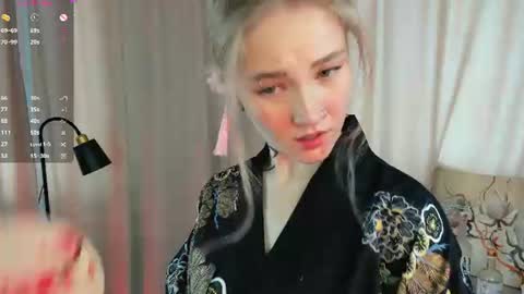 Snapshot of melodievejar chatting on 14, 7, 2026 melodievejar online show from 14, 7, 2026