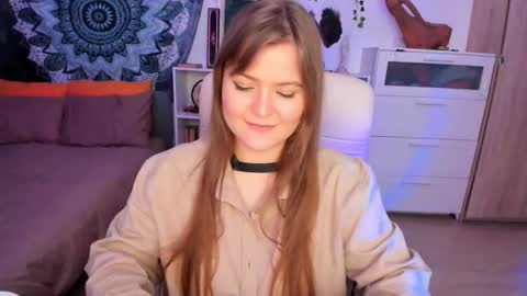 Snapshot of melody_hanna chatting on 16, 12, 2024 Melody Hanna online show from 16, 12, 2024