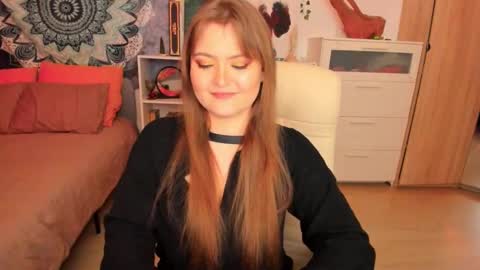 Snapshot of melody_hanna chatting on 19, 12, 2024 Melody Hanna online show from 19, 12, 2024