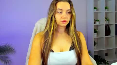 melody_sol online show from 26, 11, 2025