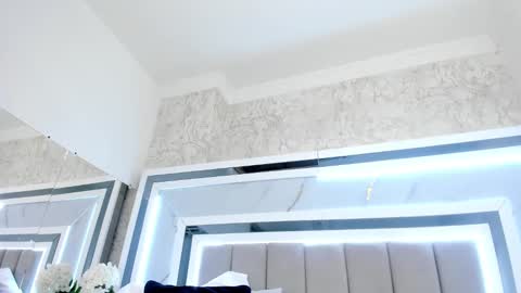 melodycharlotte online show from 2, 10, 2025