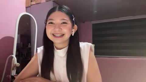 Snapshot of melodygrueber chatting on 27, 3, 2026 Bella online show from 27, 3, 2026