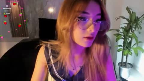 melodylanee online show from 27, 11, 2025