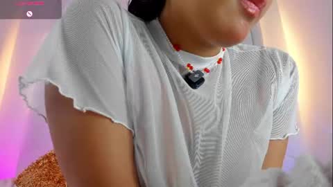 Snapshot of melodymoore_ chatting on 25, 7, 2026 Melody online show from 25, 7, 2026