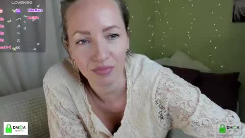 Melody My schedule this week  Wednesday Thursday Sunday online show from 23, 11, 2025