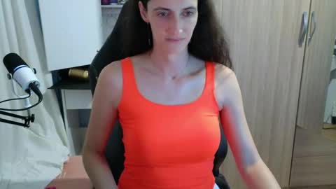 Megumi  Aina online show from 12, 10, 2025