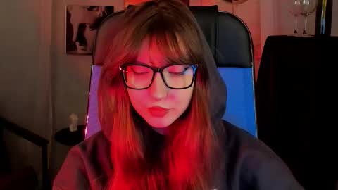 Mia online show from 15, 10, 2025