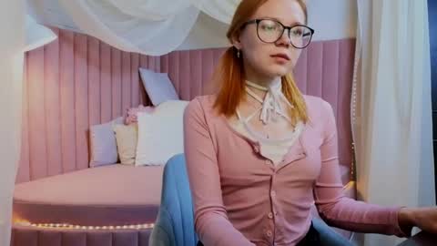 Snapshot of memymee_ chatting on 10, 6, 2026 memymee_ online show from 10, 6, 2026