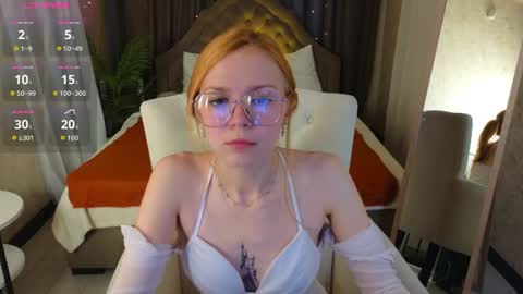 Snapshot of memymee_ chatting on 24, 7, 2026 memymee_ online show from 24, 7, 2026