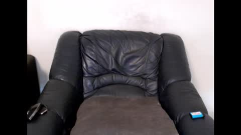 Snapshot of memyself8 chatting on 19, 9, 2025 memyself8 online show from 19, 9, 2025