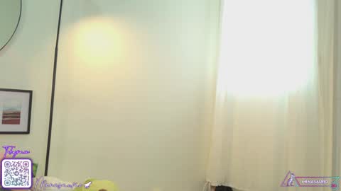Snapshot of menasaurio_ chatting on 26, 1, 2025 Mena Help me reach 700 thumbs up online show from 26, 1, 2025