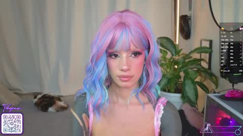 Snapshot of menasaurio_ chatting on 22, 2, 2025 Mena Help me reach 700 thumbs up online show from 22, 2, 2025