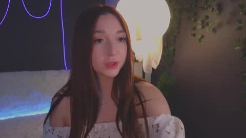 Mencialo online show from 17, 10, 2025