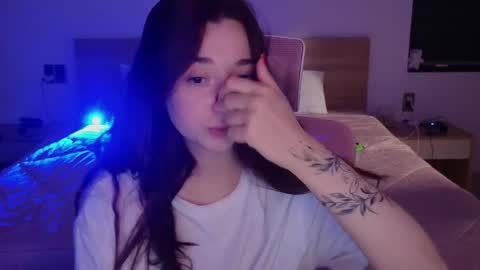 Mencialo online show from 19, 4, 2026