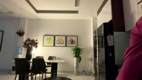 Snapshot of mencialo chatting on 23, 7, 2026 Mencialo online show from 23, 7, 2026