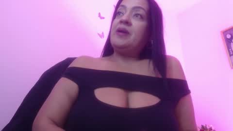 menfismuller online show from 28, 2, 2025