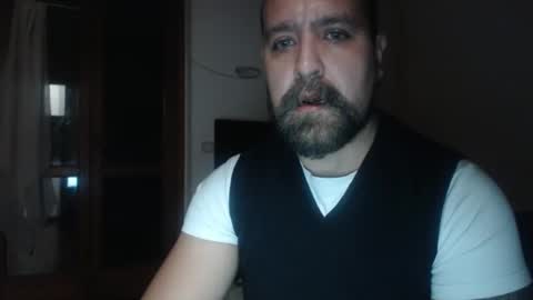 Snapshot of menformen1929 chatting on 21, 10, 2025 menformen1929 online show from 21, 10, 2025