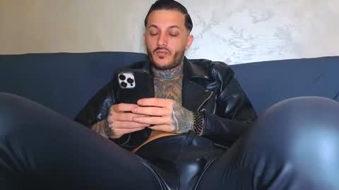 Fallow my ONLYFANS for xxx daily online show from 5, 11, 2025