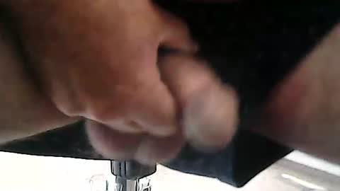 menwith64 online show from 28, 10, 2025