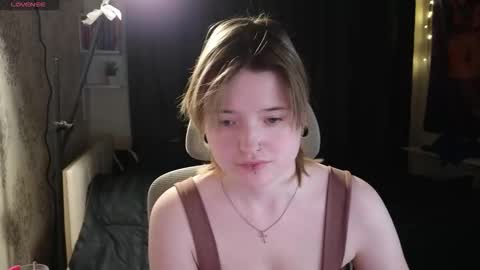 Snapshot of meowki4 chatting on 24, 2, 2026 meowme online show from 24, 2, 2026