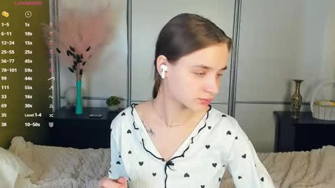 Julie online show from 16, 4, 2026