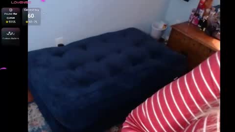 Snapshot of meowzers777 chatting on 21, 5, 2026 meowzers777 online show from 21, 5, 2026