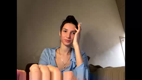 Snapshot of meralynn chatting on 11, 4, 2026 LEVA online show from 11, 4, 2026