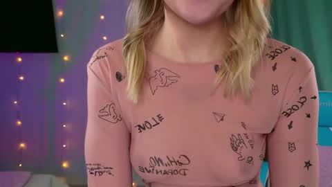 Molly online show from 5, 2, 2026