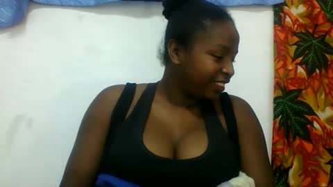 Snapshot of meria342462 chatting on 9, 6, 2026 meria342462 online show from 9, 6, 2026