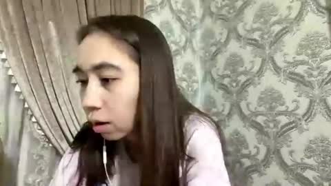 Snapshot of merlenebixel chatting on 6, 8, 2026 merlenebixel online show from 6, 8, 2026