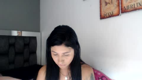 Snapshot of merlina_t chatting on 9, 7, 2026 merlina_t online show from 9, 7, 2026
