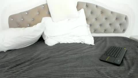 Mary online show from 12, 9, 2025