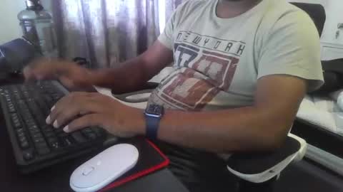 Snapshot of meshneo chatting on 6, 2, 2025 meshneo online show from 6, 2, 2025