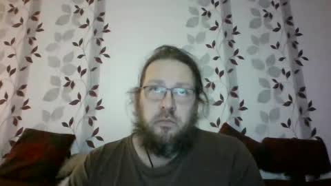Snapshot of metallbuddy chatting on 19, 12, 2024 ask me online show from 19, 12, 2024